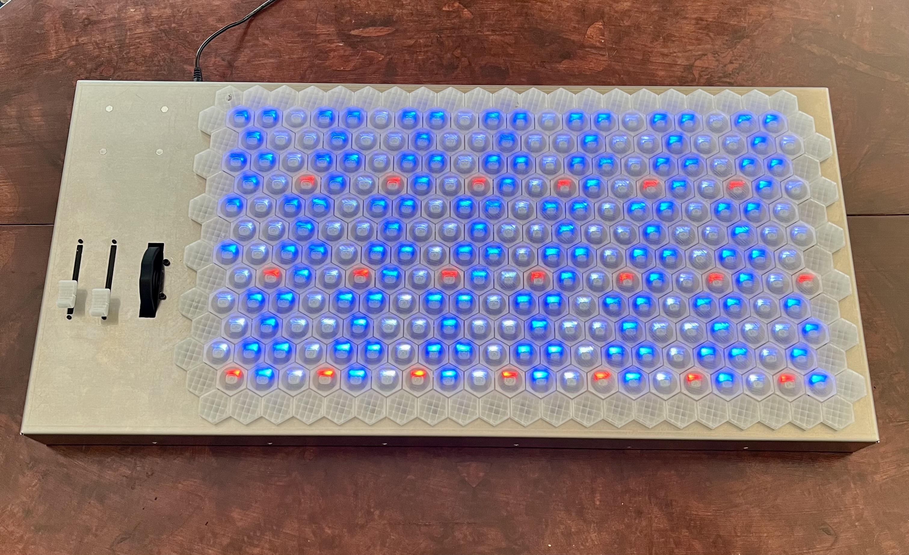 Isomorphic MIDI keyboard